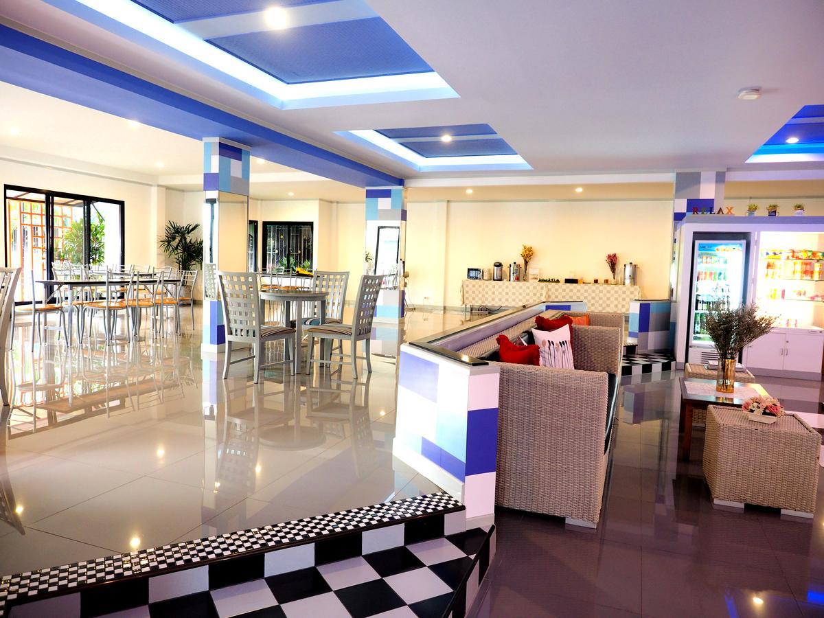 Siri Hotel Phuket Bagian luar foto