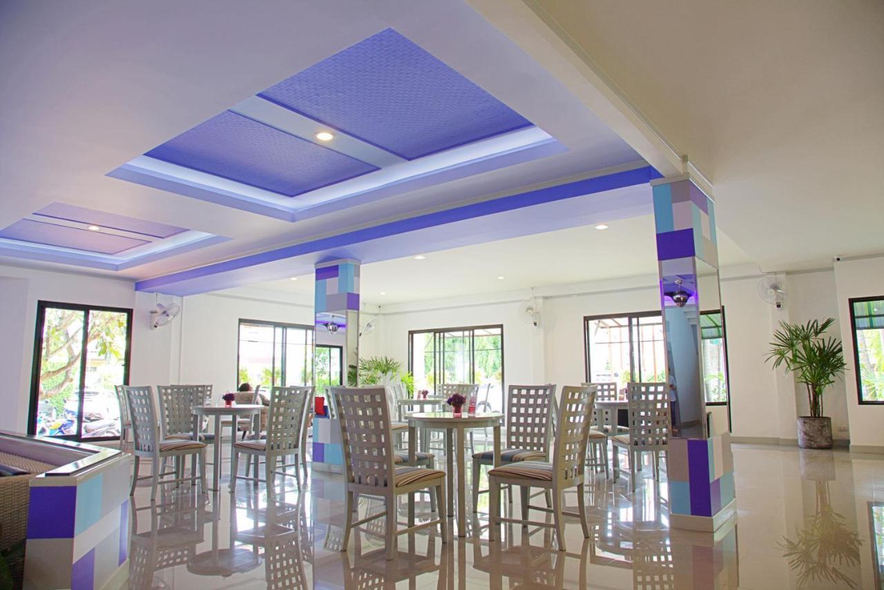Siri Hotel Phuket Bagian luar foto